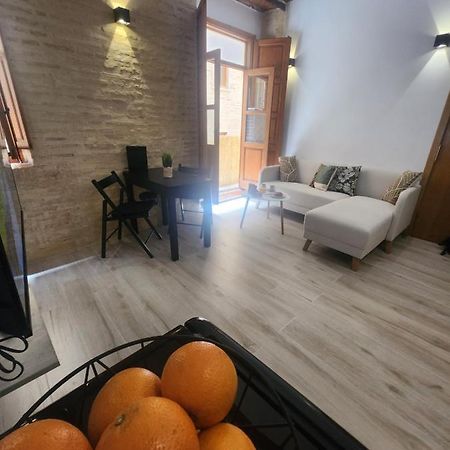 Experience Apartment Valencia Exterior photo